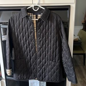 Burberry quilted black jacket